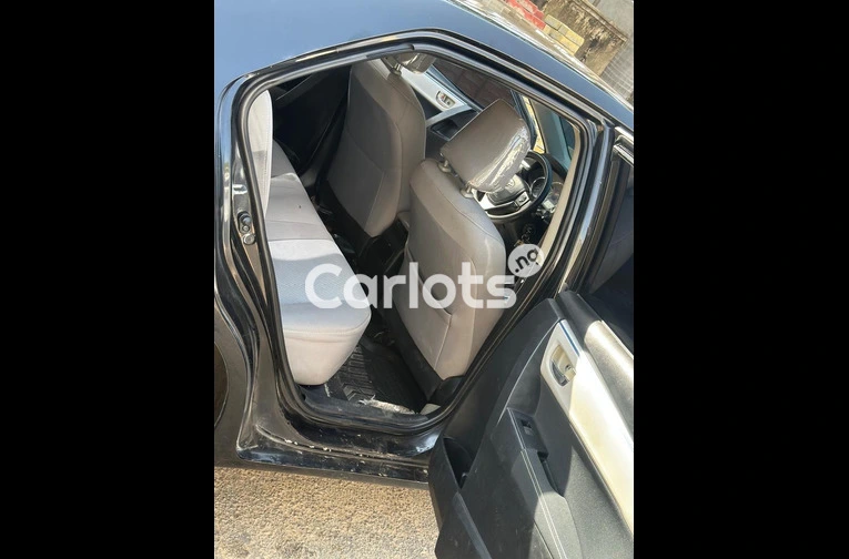 2016 TOYOTA COROLLA LE - 4/7