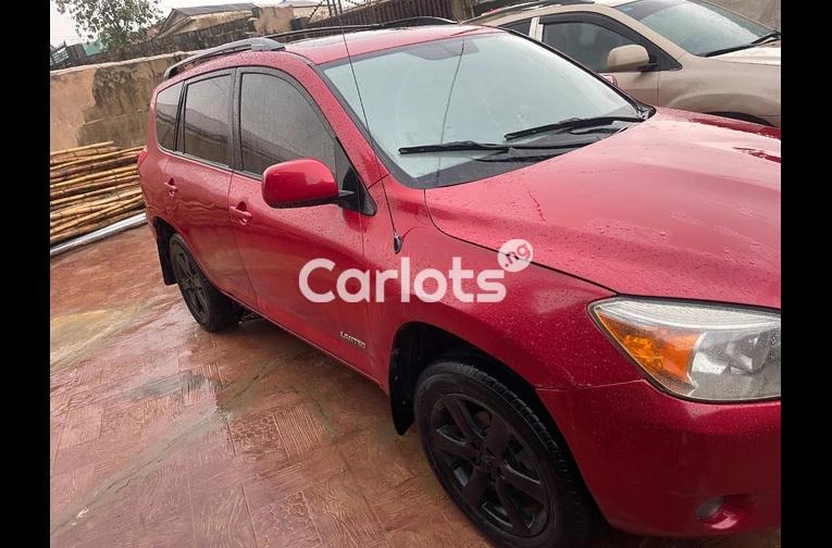 Toyota RAV4 2008 - 1/7