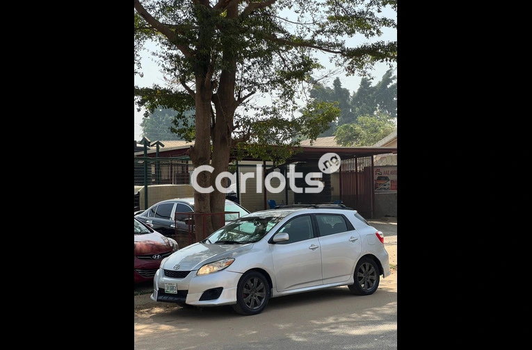 First body 2010 Toyota matrix - 5/5