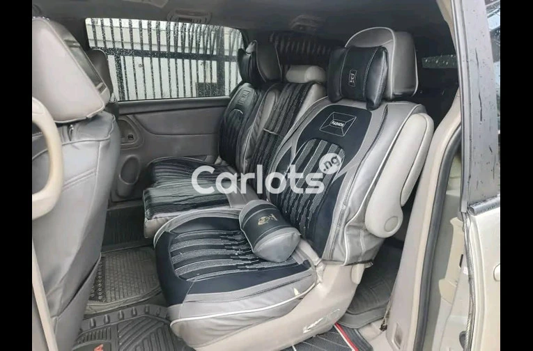 Very sound 2005 Toyota Sienna - 3/7