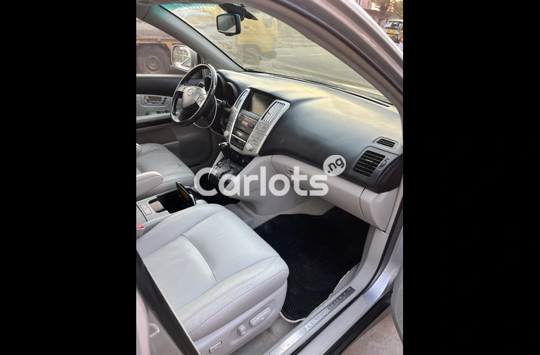 2009 Lexus RX350 Tokunbo - 3/7