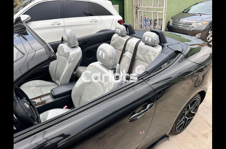 2012 LEXUS IS250c - 3/7