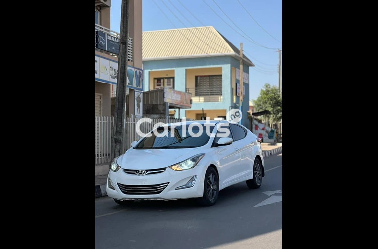 2012 HYUNDAI ELANTRA - 1/7