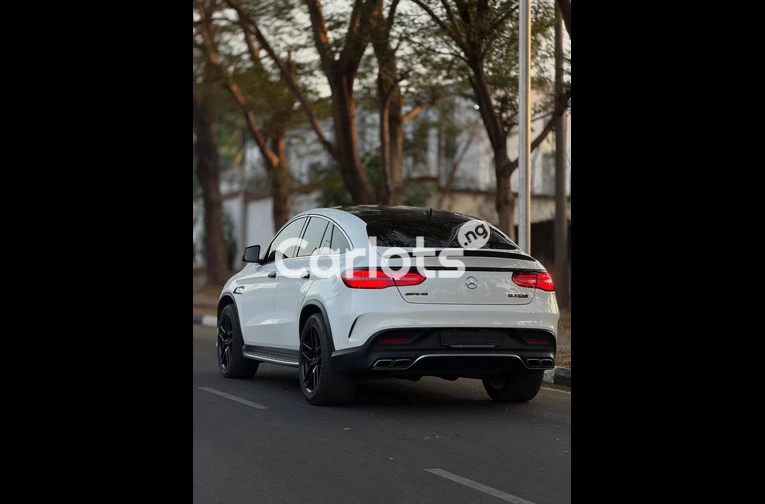 2017 Mercedes GLE63S - 5/6