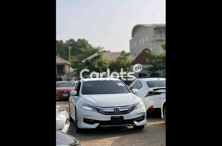 Neatly used 2016 Honda Accord sport