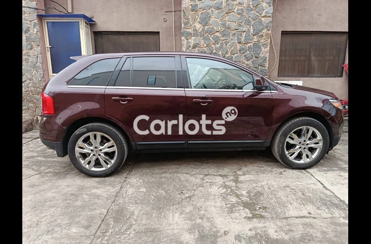 2011 Tokunbo Ford Edge SUV - 3/5