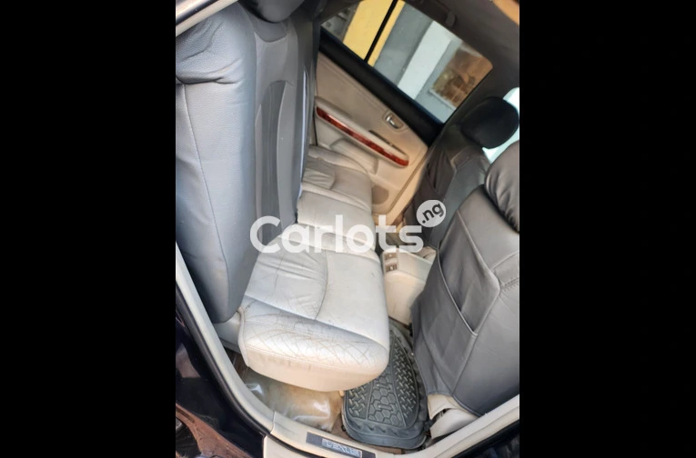 CLEAN REGISTERED 2009 LEXUS RX350 WITH ANDROID SCREEN - 3/5