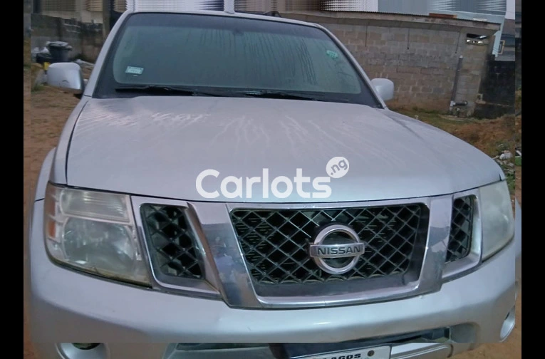 Nissan pathfinder 2007