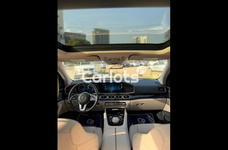 Foreign used Mercedes Benz GLE450 2019 model - 2/7