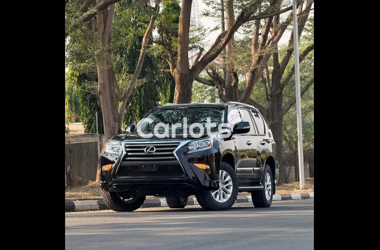 Sharp Deal 🚙 2017 Lexus GX460 – Clean Interior | Abuja - 1/7