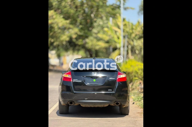 2010 HONDA CROSSTOUR - 3/7