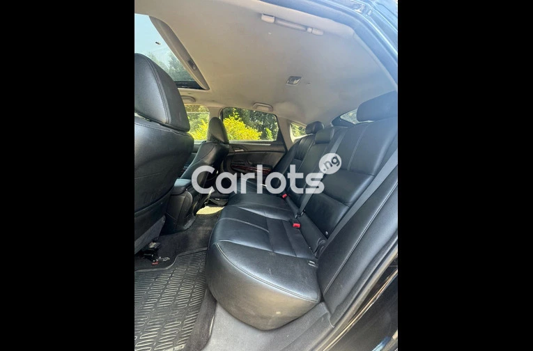 2010 HONDA CROSSTOUR - 4/7