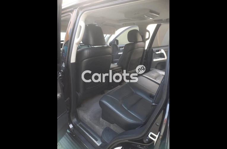 BOUGHT BRAND NEW 2016⬆️2023 TOYOTA LANDCRUISER VX - 3/7