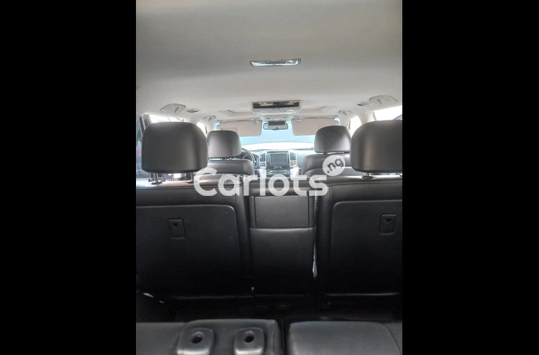 BOUGHT BRAND NEW 2016⬆️2023 TOYOTA LANDCRUISER VX - 4/7