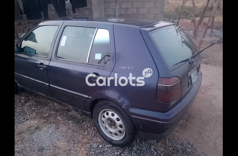 Nigeria used Volkswagen Golf 1999 - 1/7