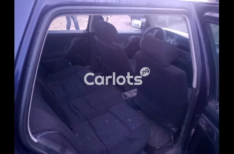 Nigeria used Volkswagen Golf 1999 - 5/7