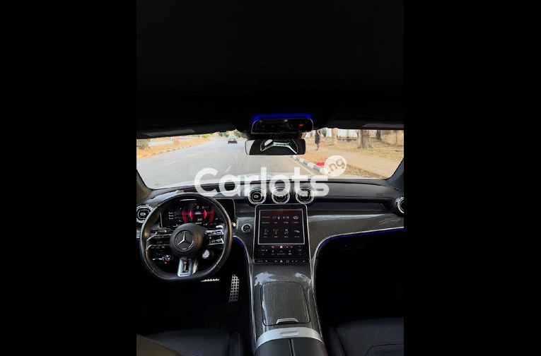 2024 Mercedes-Benz GLC43 AMG – Foreign Used - 4/7