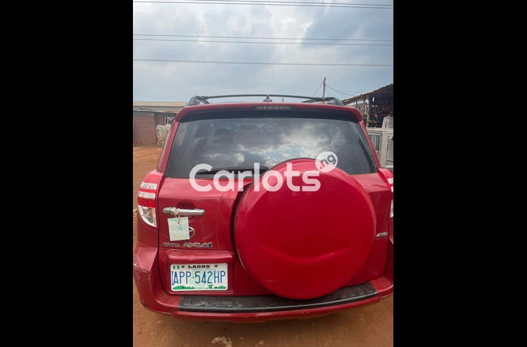 Nigerian used 2009 Toyota RAV4 - 1/5