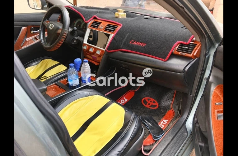 CLEAN REGISTERED 2008 TOYOTA CAMRY SPORT FULL OPTION - 3/7