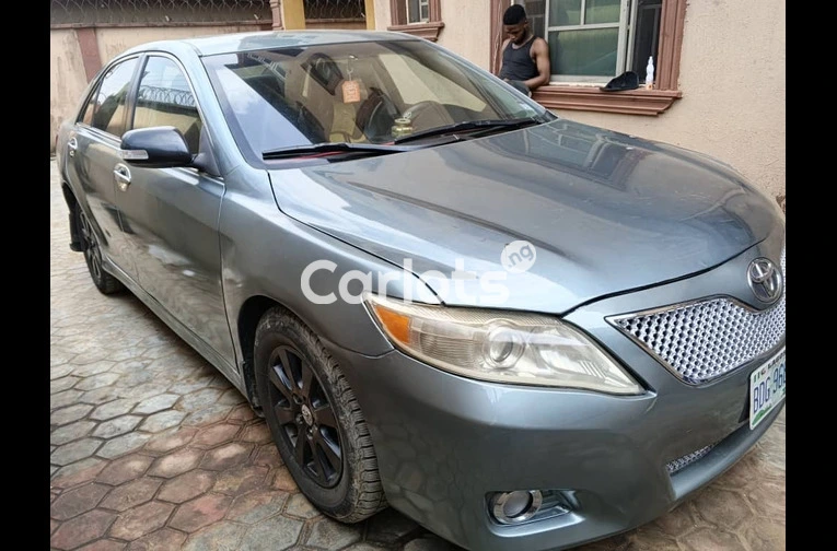 CLEAN REGISTERED 2008 TOYOTA CAMRY SPORT FULL OPTION - 5/7
