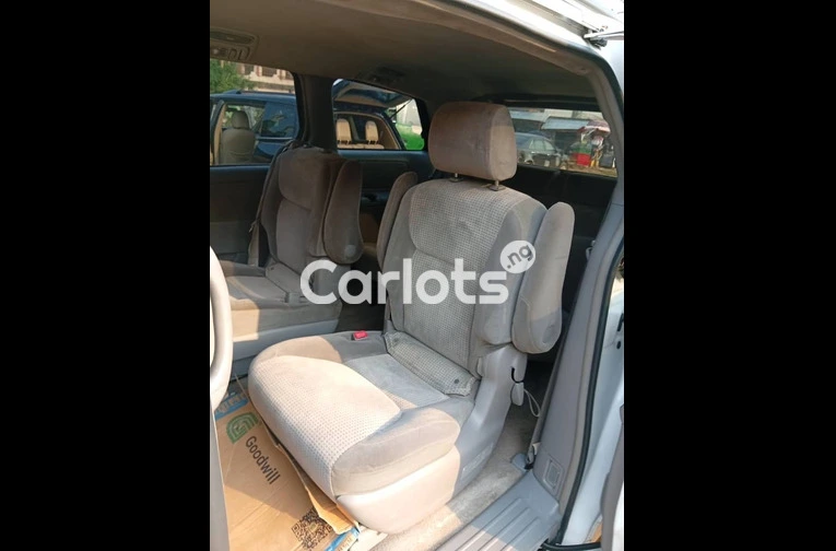 FOREIGN USED 2008 TOYOTA SIENNA LE FULL OPTION - 3/7