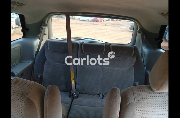 FOREIGN USED 2008 TOYOTA SIENNA LE FULL OPTION - 4/7