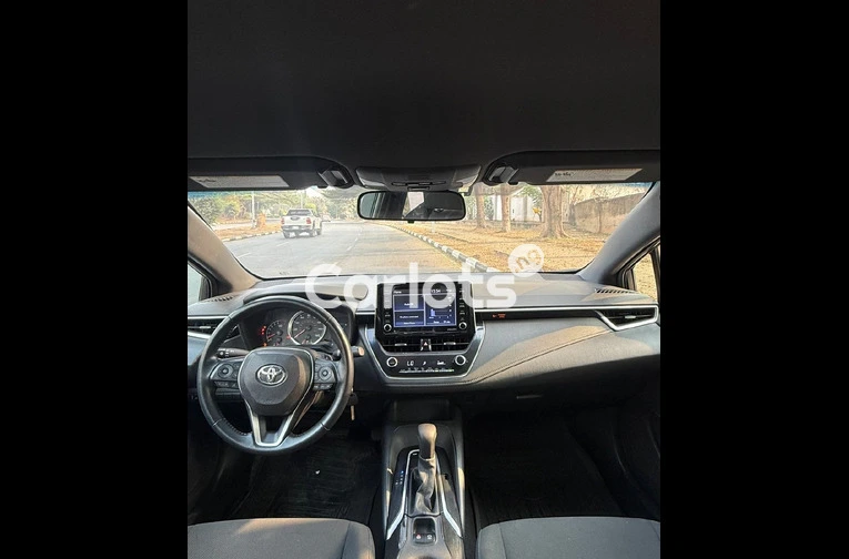 2021 Toyota Corolla SE - 4/7