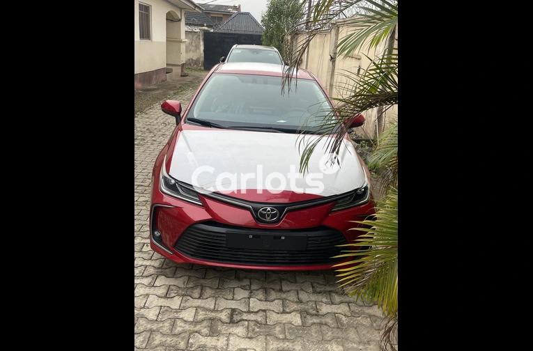 2022 Toyota Corolla LE brand new