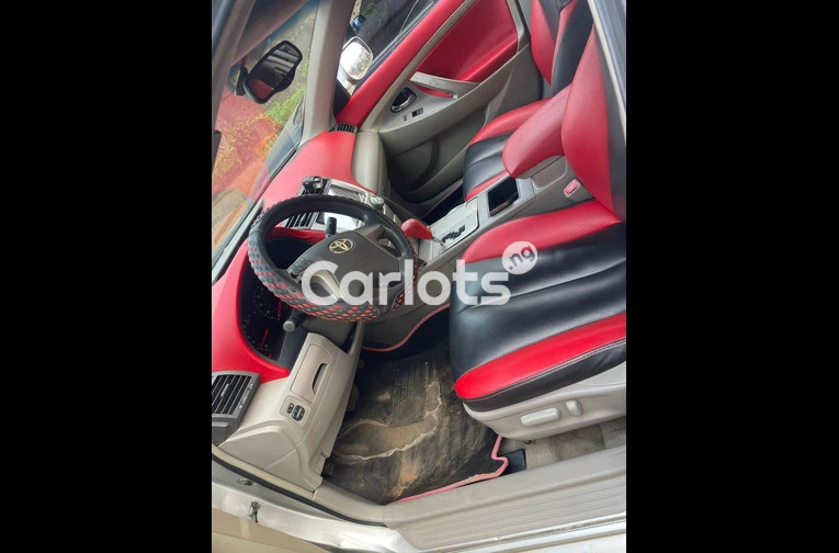 2008 Toyota Camry spider - 2/7