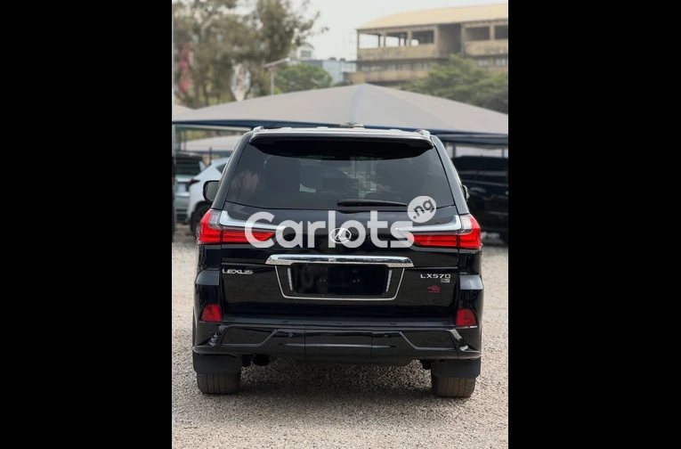 2021 Lexus LX 570 - 7/7