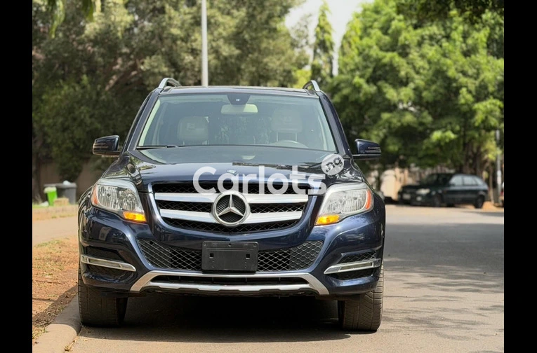 2015 Mercedes-Benz GLK 350 4MATIC SUV - 4/6