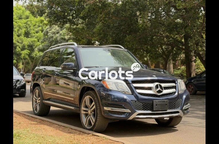 2015 Mercedes-Benz GLK 350 4MATIC SUV - 1/6