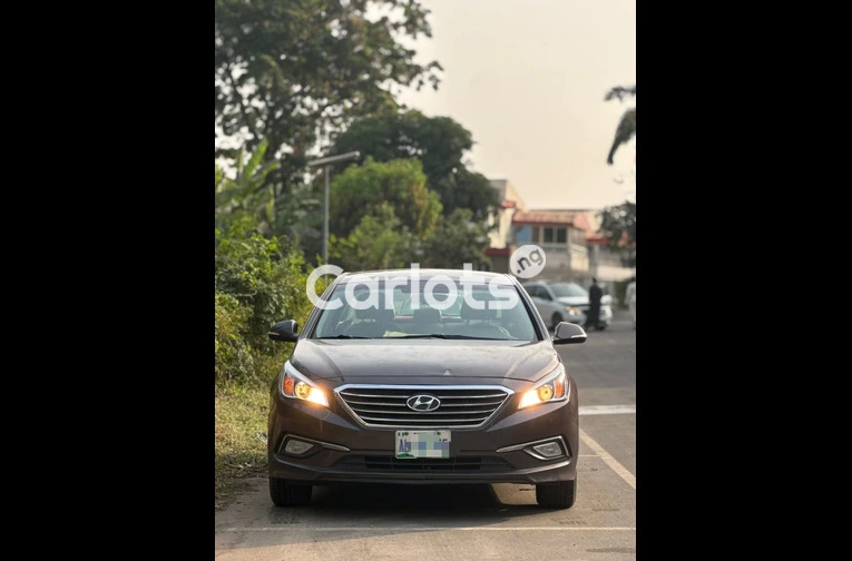 HYUNDAI SONATA 2016 - 1/7