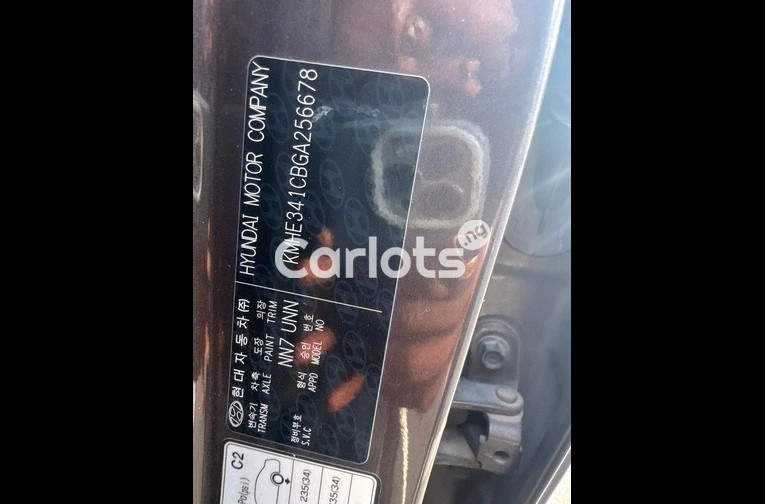 HYUNDAI SONATA 2016 - 5/7