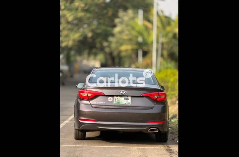 HYUNDAI SONATA 2016 - 7/7