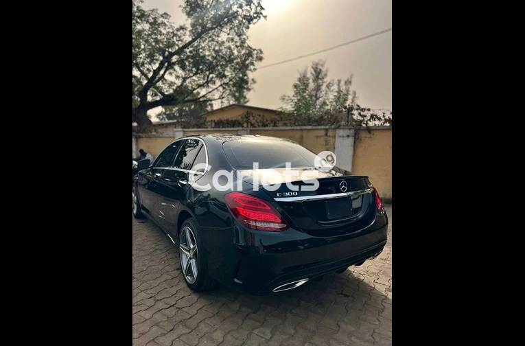 FOREIGN USED 2015 MERCEDES BENZ C300 AMG TRIM - 7/7