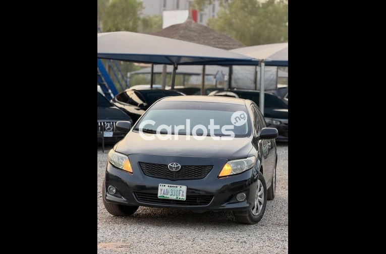 Clean 2009 Toyota Corolla