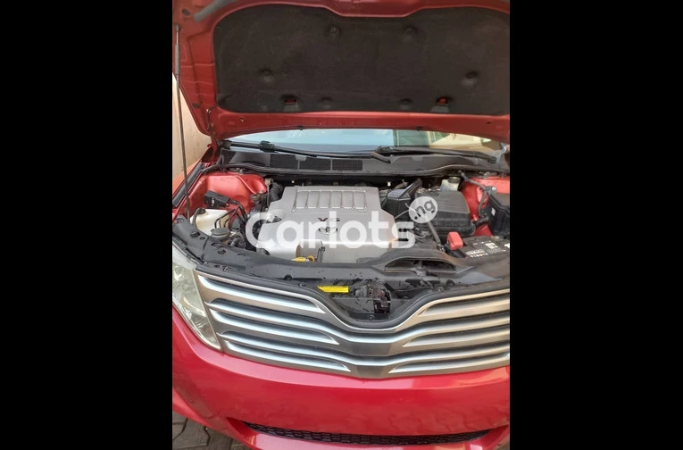 TOKUNBO 2011 TOYOTA VENZA AWD V6(ACCIDENT FREE) - 5/7