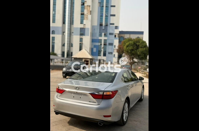 Foreign used Lexus Es 350 2014 model - 4/7