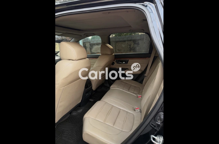 Honda CR-V 2017 – Foreign Used - 6/7