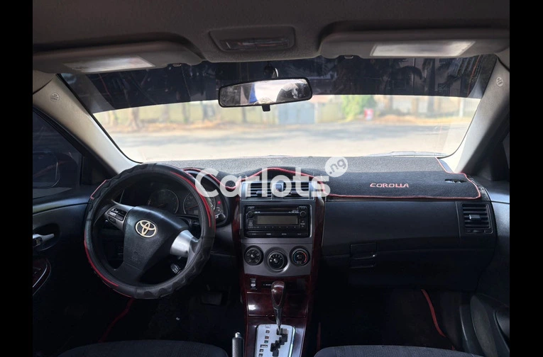 NIGERIAN USED TOYOTA COROLLA S 2012 MODEL - 3/6