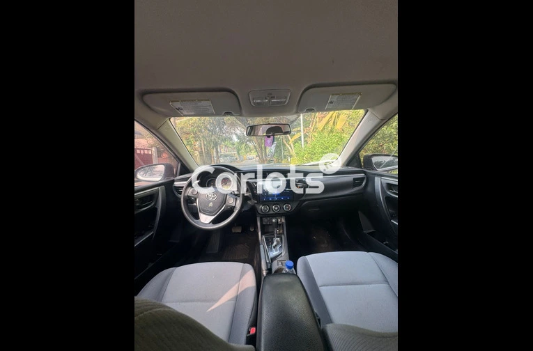 2015 TOYOTA COROLLA - 3/7