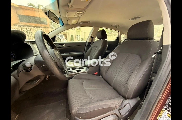 2017 KIA OPTIMA - 5/7