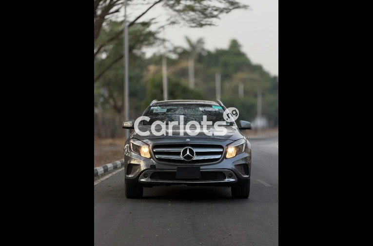 2016 Mercedes GLA 250 Foreign Used - 1/7