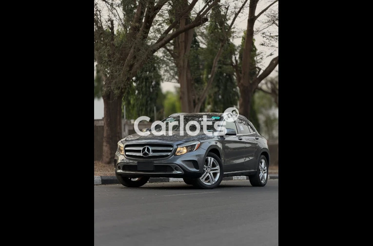 2016 Mercedes GLA 250 Foreign Used - 2/7
