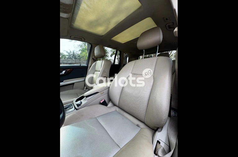 Foreign Used Mercedes Benz GLK 350 - 5/7
