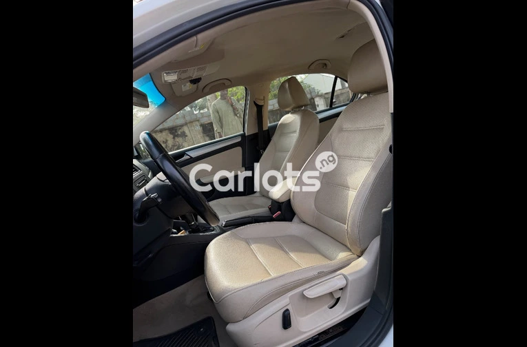 Foreign Used Volkswagen Jetta SE - 5/7