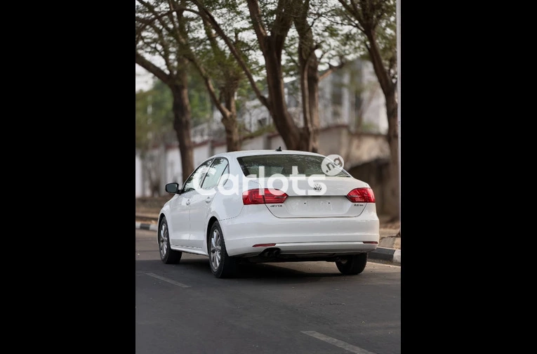 Foreign Used Volkswagen Jetta SE - 7/7