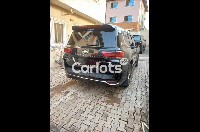 BELGIUM GRADE 2014 FULLY UPGRADED TO 2023 TOYOTA LANDCRUISER TWIN-TUREG - 7/7