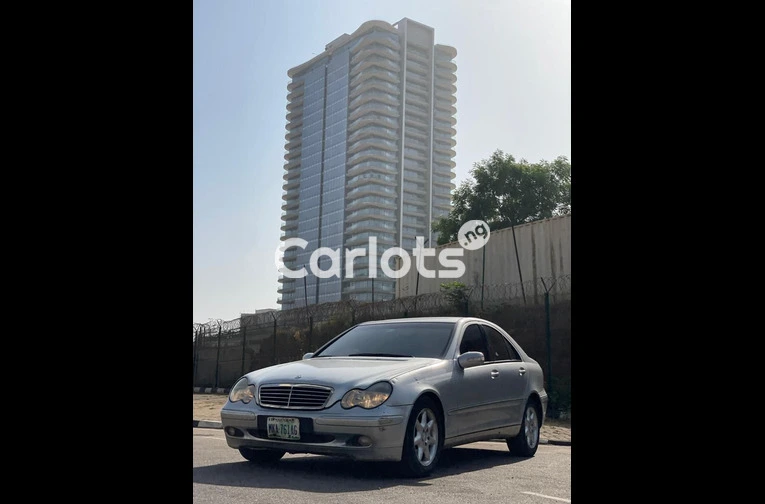 2007 Mercedes Benz C240